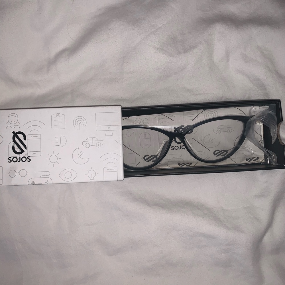 NWT blue light blocking glasses +0.0